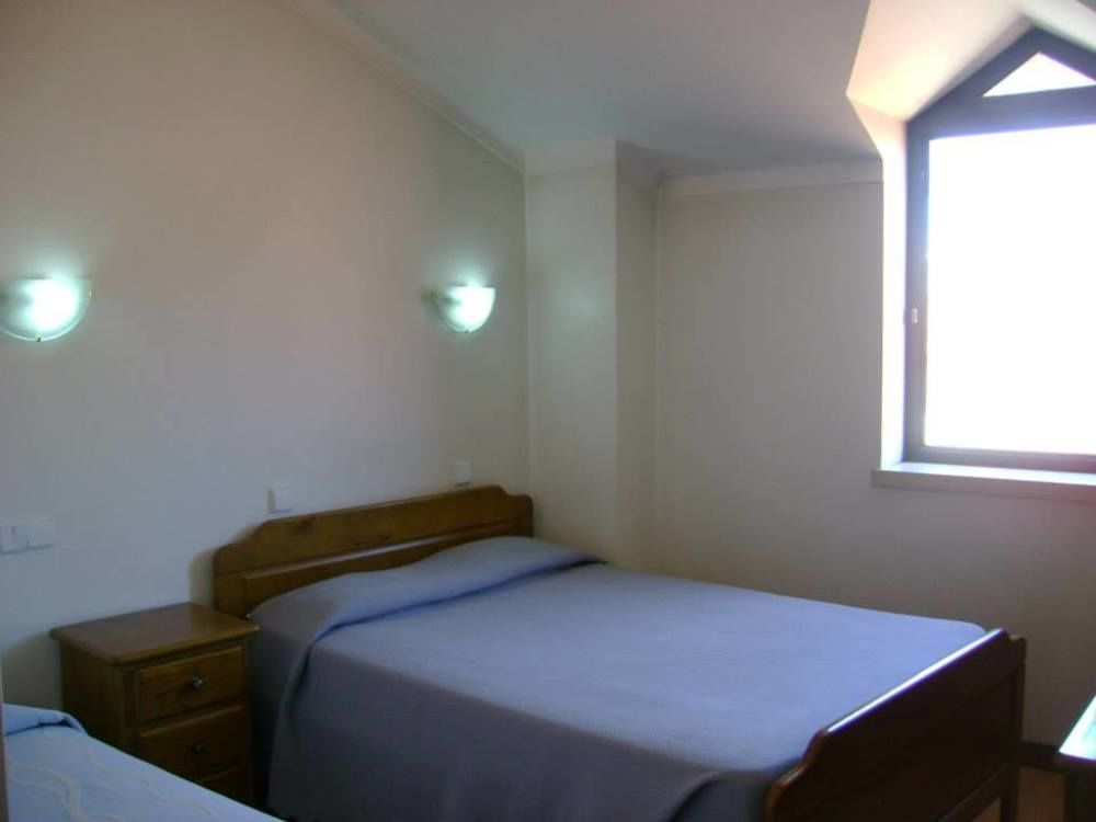 Hotel Residencial Moeda à Coïmbre Extérieur photo